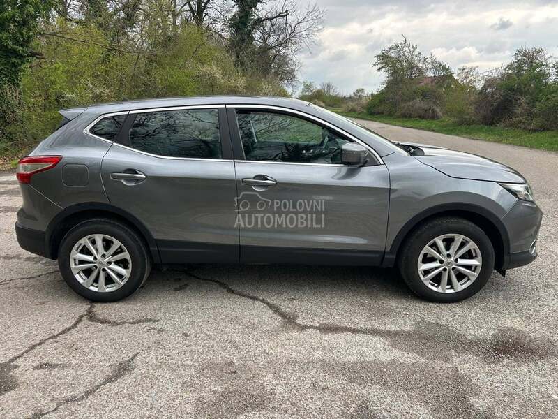 Nissan Qashqai 2015 photo 4