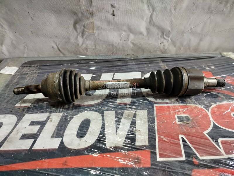 Poluosovina prednja leva za Ford Focus od 1998. do 2004. god.