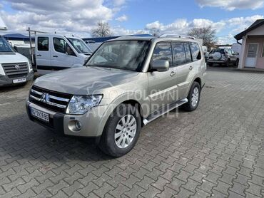 Mitsubishi Pajero 3.2 Reg.Teretno (može zamena), 13.900 €, 2008. Džip/SUV, Dizel | 3200 cm3, 255.000 km, 125kW (170 KS), Automatski / poluautomatski, 4/5 vrata, 5 sedišta, Čačak