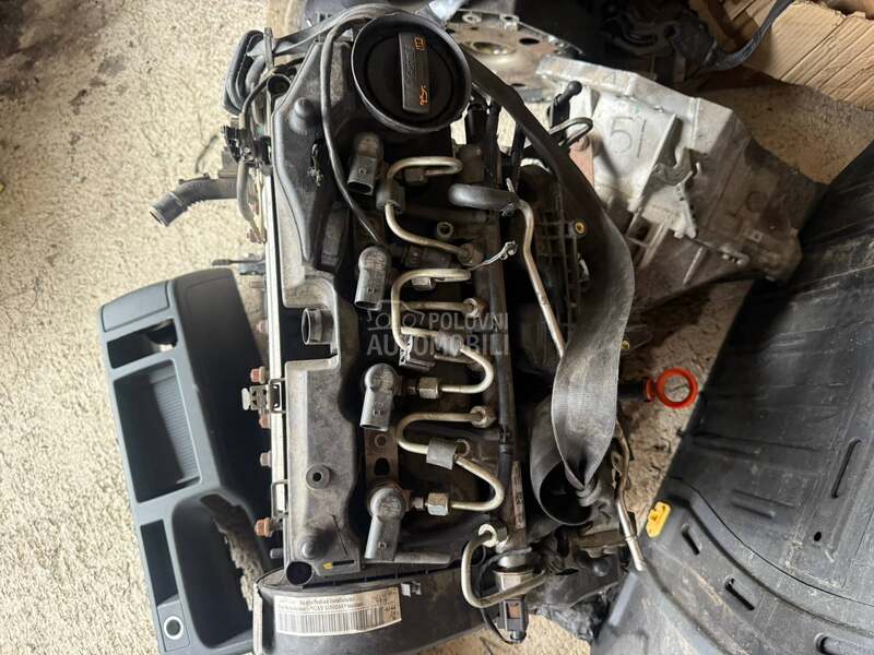 Poklopac motora za Volkswagen Caddy, Golf 5, Golf 6 ... od 2005. do 2014. god.