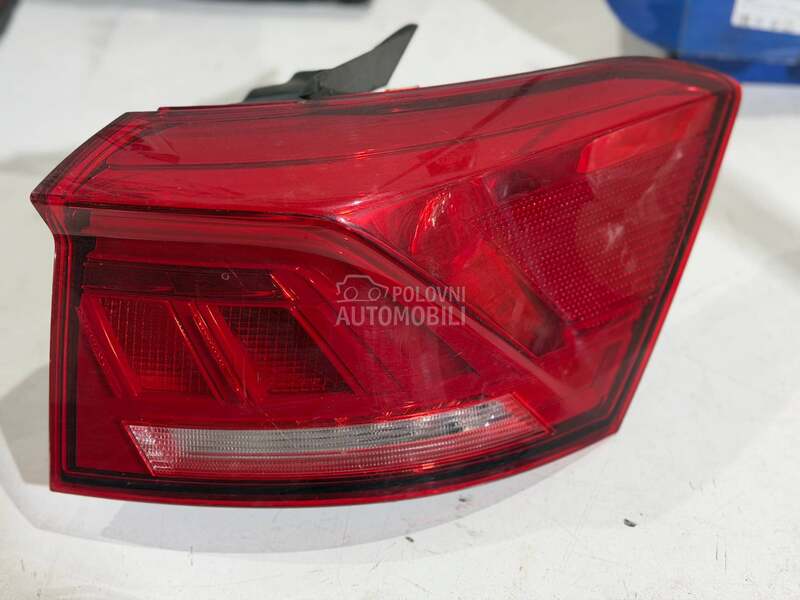 Desni stop za Volkswagen T-Roc od 2017. do 2021. god. - 2GA945096c