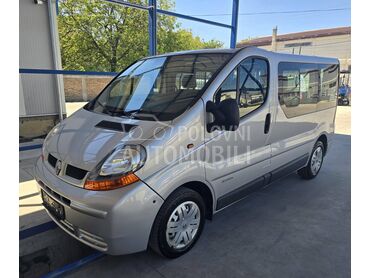 Renault INVALID RAMPA (može zamena), 8.200 €, 2006. Monovolumen (MiniVan), Dizel | 1910 cm3, 157.800 km, 74kW (101 KS), Manuelni 6 brzina, 4/5 vrata, 6 sedišta, Kovin