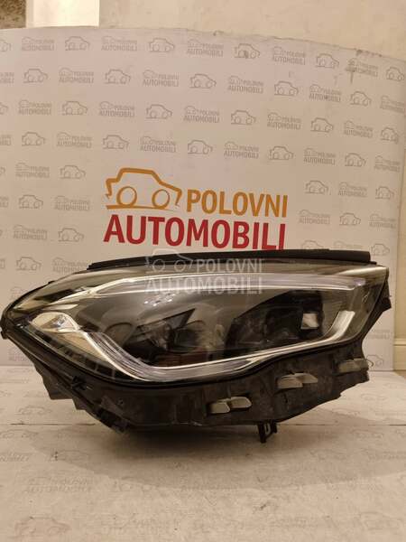 Desni multibeam led far za Mercedes Benz GLA Klasa od 2019. do 2025. god.