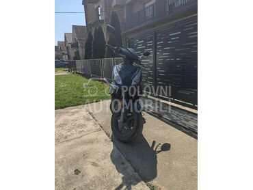 Peda GP, 1.000 €, 2020. , 49 cm3, 4.960 km, 2kW (3 KS), Scooter, Šabac