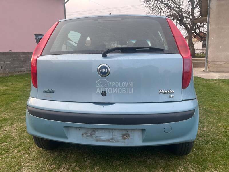 Gepek lampa branik za Fiat Punto od 2001. do 2004. god.