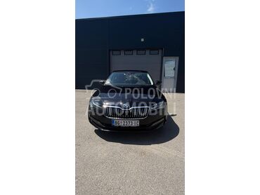Škoda Superb 2.0/TDI/DSG, 24.900 €, 2022. Limuzina, Dizel | 1968 cm3, 72.000 km, 147kW (200 KS), Automatski / poluautomatski, 4/5 vrata, 5 sedišta, Novi Beograd