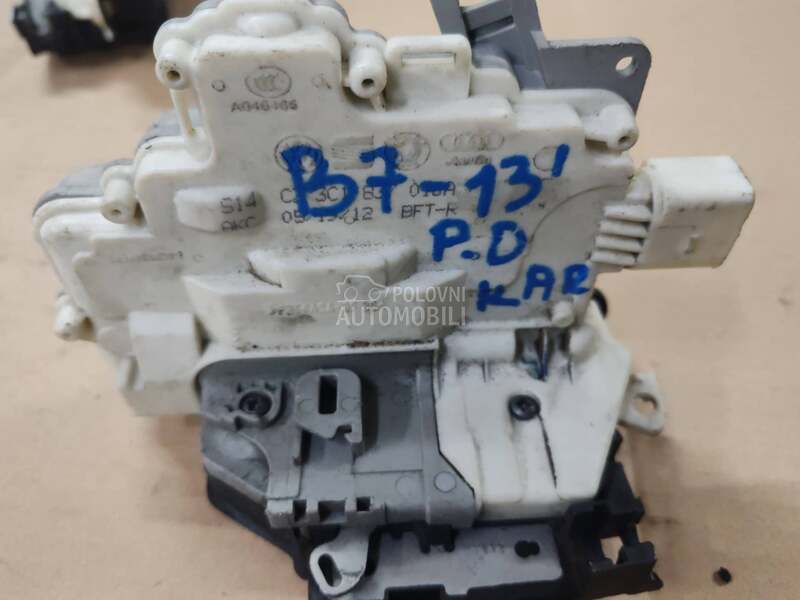 prednja desna brava za Volkswagen Passat B7 od 2011. do 2014. god. - 3C1837016A