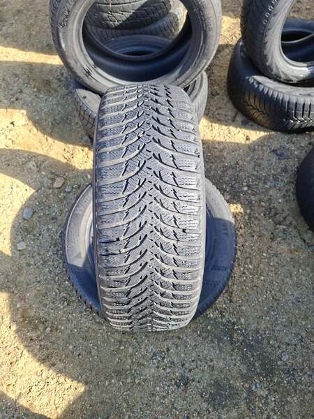 Kumho 205/55 R16 Zimska
