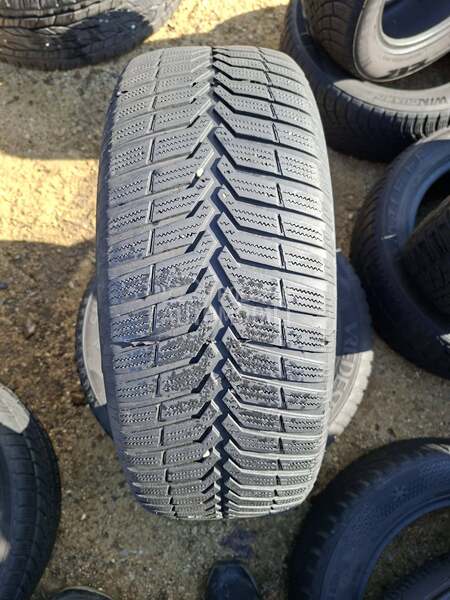 Vredestein 205/55 R16 Zimska