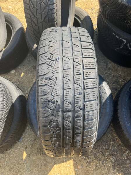 Pirelli 205/60 R16 Zimska