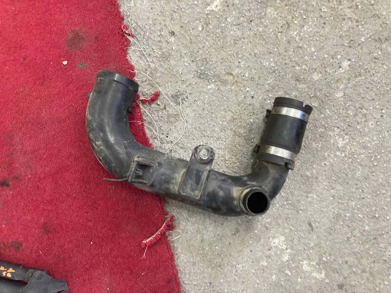 crevo interkulera za Opel Corsa D