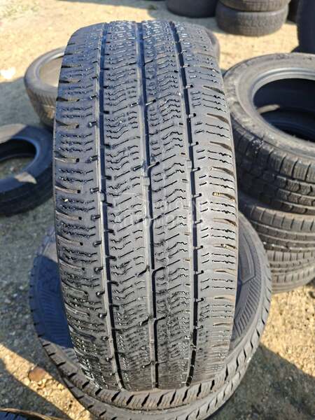 Barum 215/65 R16 Zimska