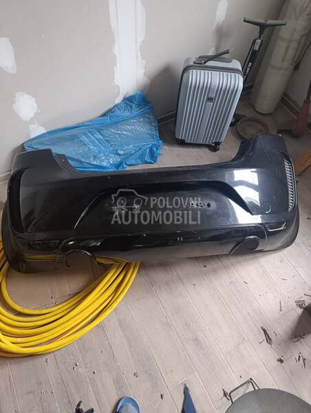 zadnji aero branik za kupru za Seat Leon od 2005. do 2010. god.