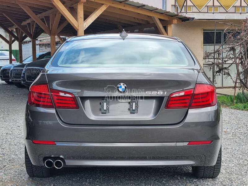 BMW 528 2012 photo 5