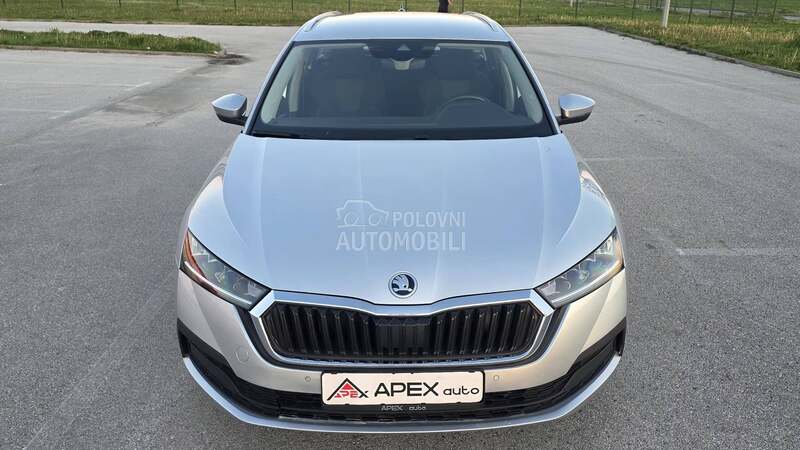 Skoda Octavia 2021 photo 3