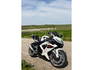 Suzuki GSXR, 8.000 €, 2010. , 600 cm3, 46.573 km, 110kW (150 KS), Sport / Super sport, Lebane