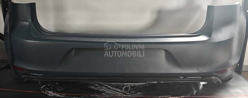 Zadnji Branik R20 za Volkswagen Golf 7 od 2012. do 2020. god.