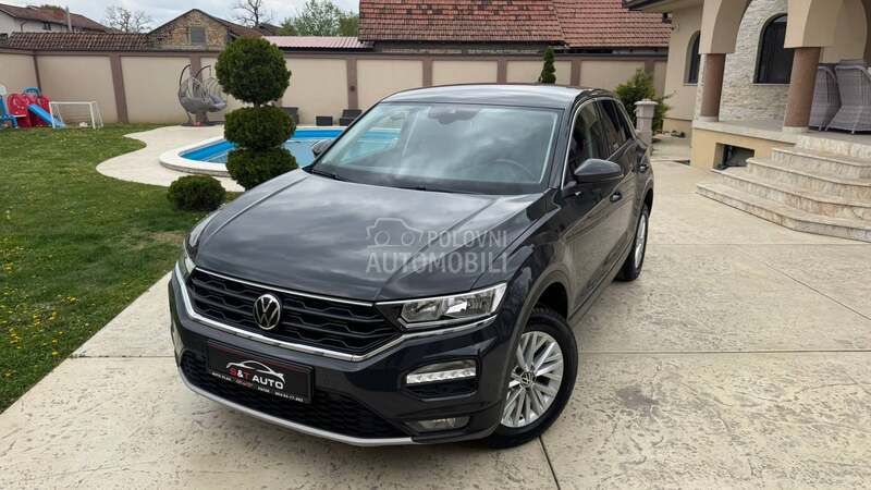 Volkswagen T-Roc 2020 photo 3