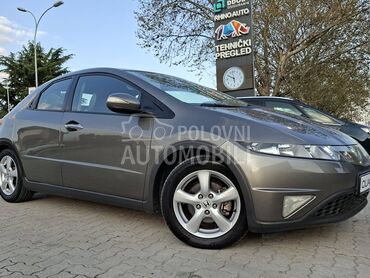 Honda Civic 1,4 sport NAVl, 4.990 €, 2008. Hečbek, Benzin | 1339 cm3, 163.211 km, 61kW (83 KS), Manuelni 6 brzina, 4/5 vrata, 5 sedišta, Novi Sad