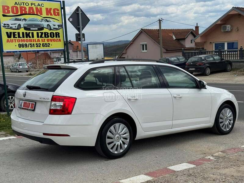 Skoda Octavia 2019 photo 2