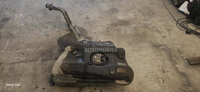 REZERVOAR PUMPA GORIVA 1.6 mj za Fiat Bravo od 2007. do 2014. god.