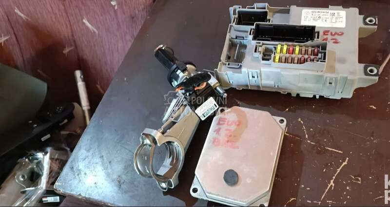 Delovi elektronika za Fiat EVO