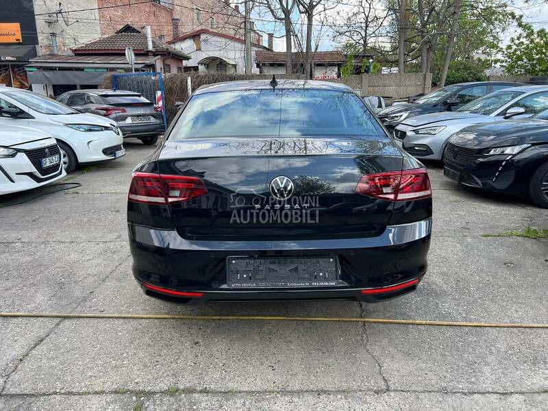 Volkswagen Passat 2022 photo 5