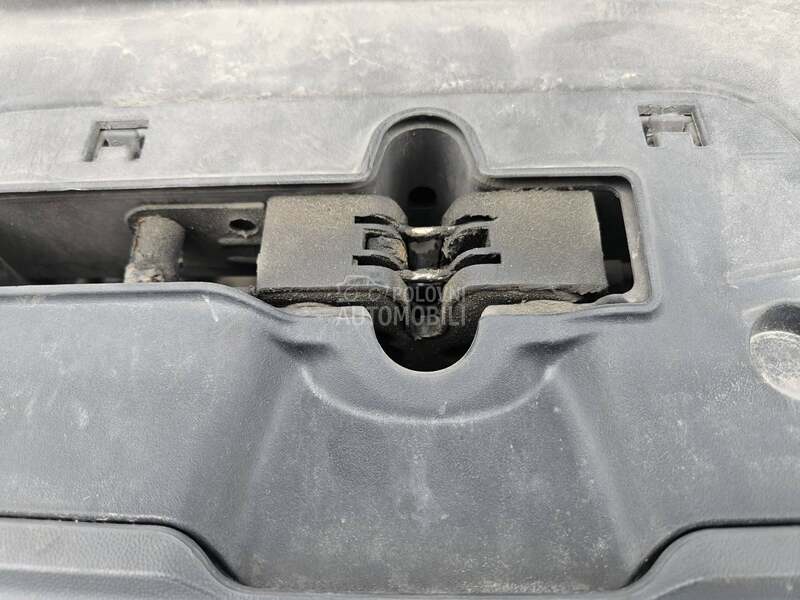 Brava Haube za Volkswagen Caddy od 2004. do 2010. god.