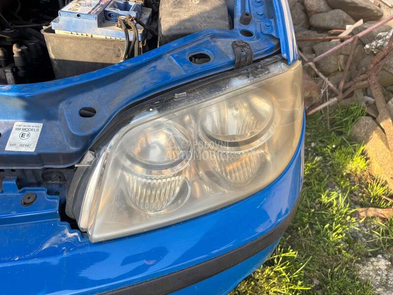levi far za Fiat Punto od 2003. do 2013. god.