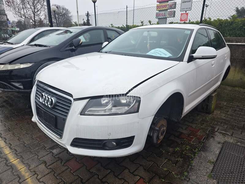 Audi A3 2010. god. -  kompletan auto u delovima