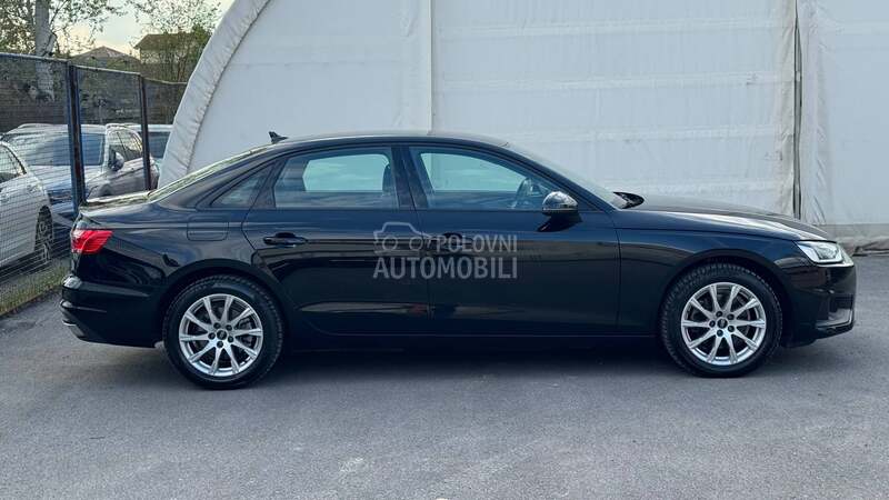 Audi A4 2022 photo 5