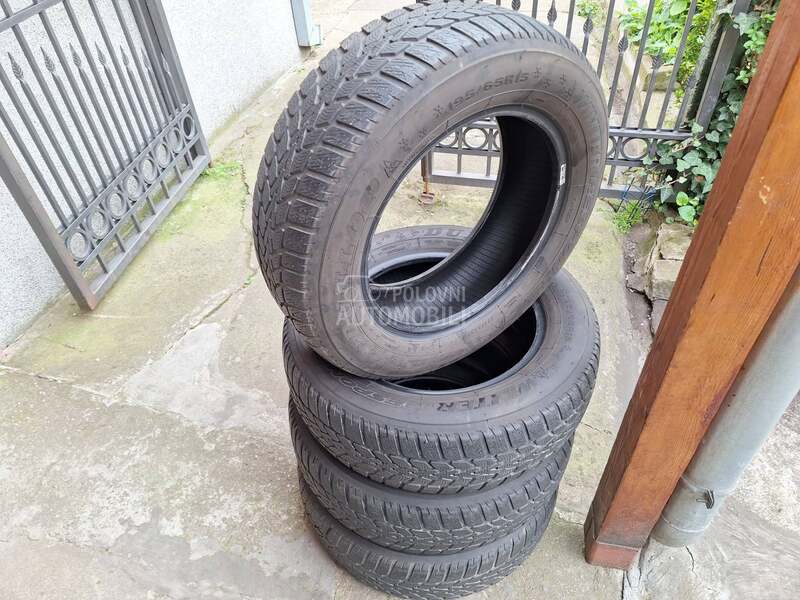 Dunlop 195/65 R15 Zimska