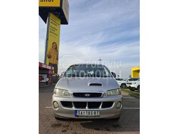 Hyundai H-1 2.5, 3.200 €, 2005. , 173.029 km, Putnički kombi, Dizel, 2476 cm3, Manuelni menjač, Majur