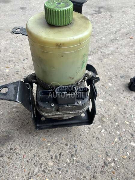 Servo pumpa za Volkswagen Polo
