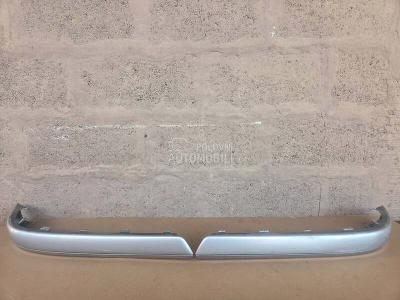 Lajsne zadnjeg branika za Volkswagen Passat B5.5