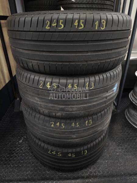 Bridgestone 245/45 R19 Letnja