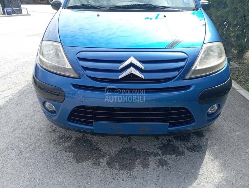 Prednji branik za Citroen C3