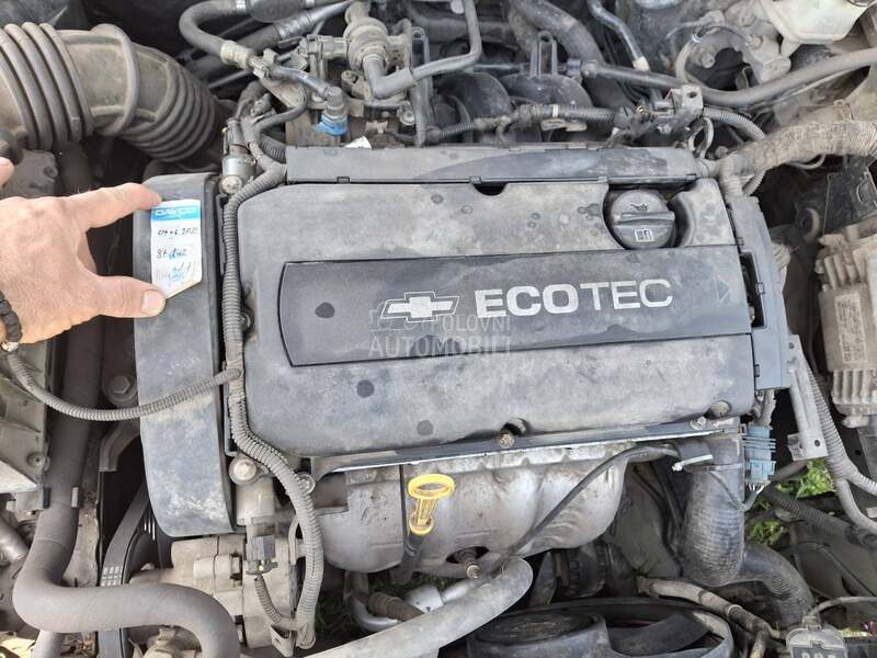 motor sa papirima 1.6 ccm91kw za Chevrolet Cruze