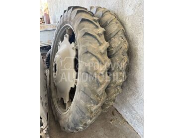 Massey Ferguson Uski tockovi, 1.400 €, 2015. , Standardni traktori, Kruščica