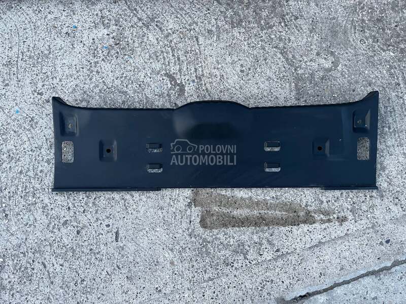 Plastika Veznog Lika u Gepeku za Citroen C3 od 2016. do 2026. god.