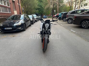 KTM 390 Duke 390, 3.500 €, 2016. , 373 cm3, 29.213 km, 30kW (41 KS), Naked, Novi Sad