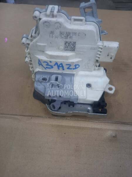 brava zadnja desna za Audi A3 - 8K0839016C