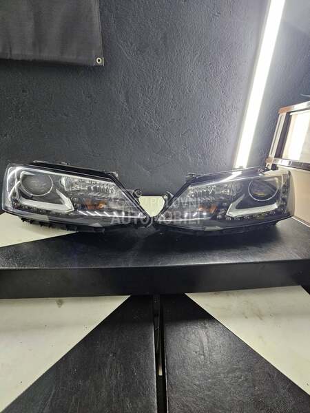 Farovi led za Volkswagen Jetta od 2010. do 2016. god.