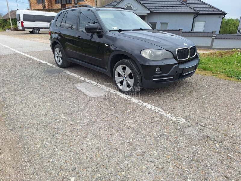 Kompletan u delovima X5 E70 za BMW X5 od 2007. do 2013. god.