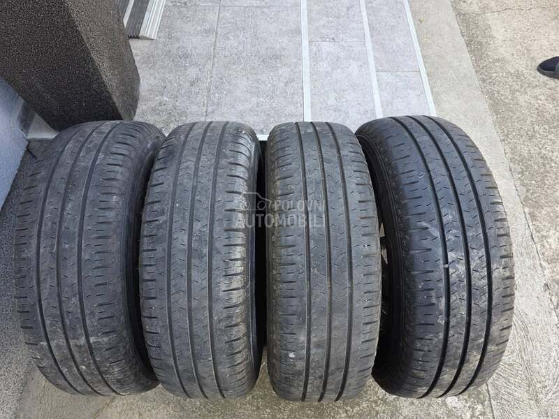 Nexen 215/70 R15 Letnja