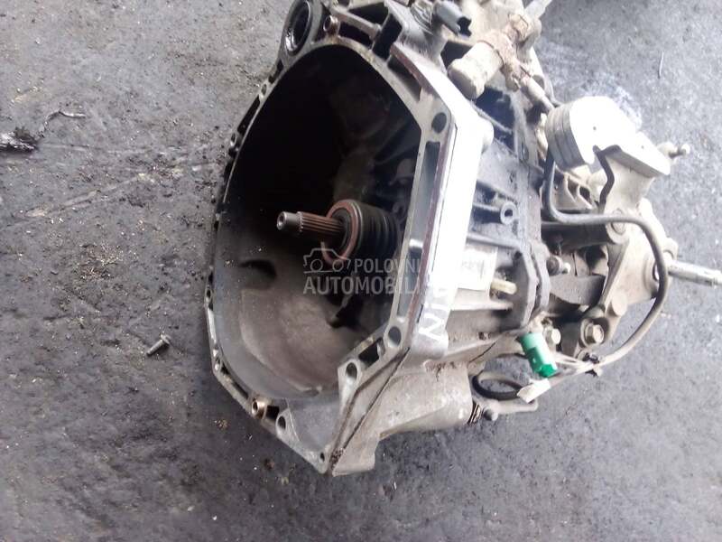 Menjac 1,5 6brzine za Nissan Qashqai za 2008. god.