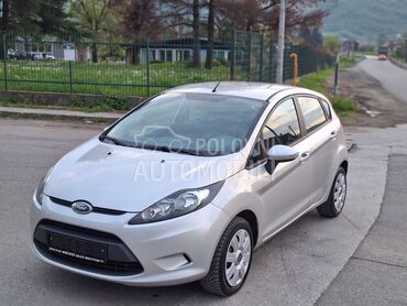 Ford Fiesta 1,2b, 4.100 €, 2010. Hečbek, Benzin | 1242 cm3, 141.450 km, 60kW (82 KS), Manuelni 5 brzina, 4/5 vrata, 5 sedišta, Kraljevo