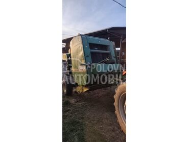 John Deere 582 580, 6.500 €, 1998. , Prese, Vučena, Ćićevac