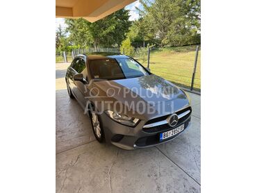 Mercedes Benz A 160  (može zamena), 24.300 €, 2021. Hečbek, Benzin | 1332 cm3, 62.000 km, 80kW (109 KS), Manuelni 6 brzina, 4/5 vrata, 5 sedišta, Barajevo