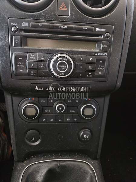 Klimatronik,radio za Nissan Qashqai